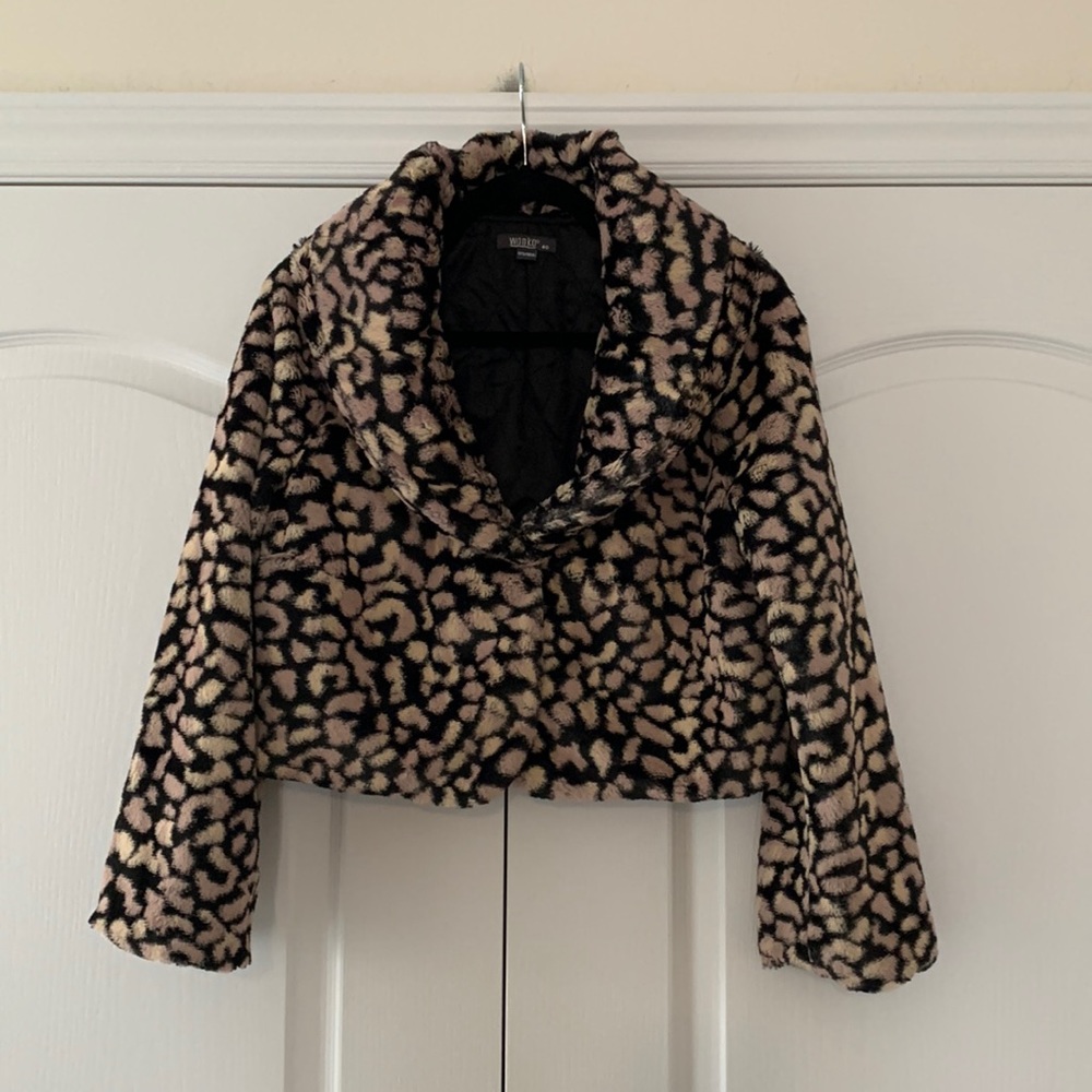 EUC Wanko faux fur pink and cream animal print long sleeve shawl collar jacket
